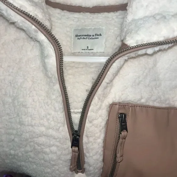 Abercrombie Sherpa half zip pullover - Picture 2 of 8